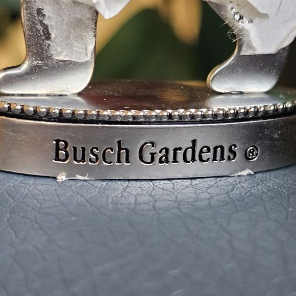 Busch Gardens Lion COURAGE Small figurine NWT - Picture 2 of 4